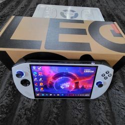 Lenovo Legion Go S Extreme 32GB with 1TB WindowsOS