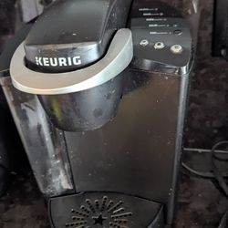 Keurig K-Classic single serve K-Cup pod coffee maker