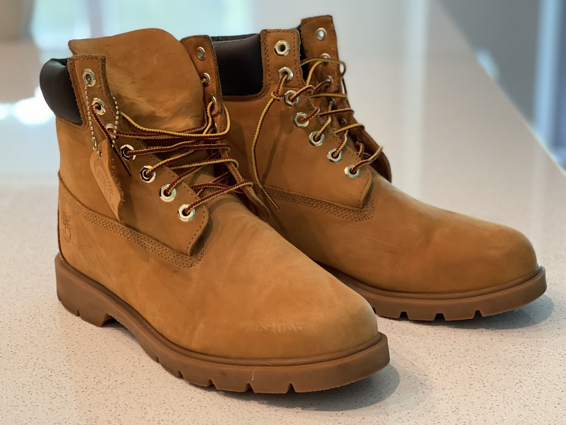 Men’s Timberlands Boots***Clean***