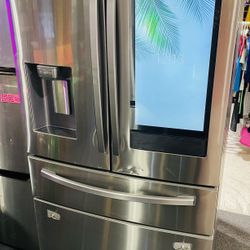 Samsung Metal Cooling Refrigerator With Screen