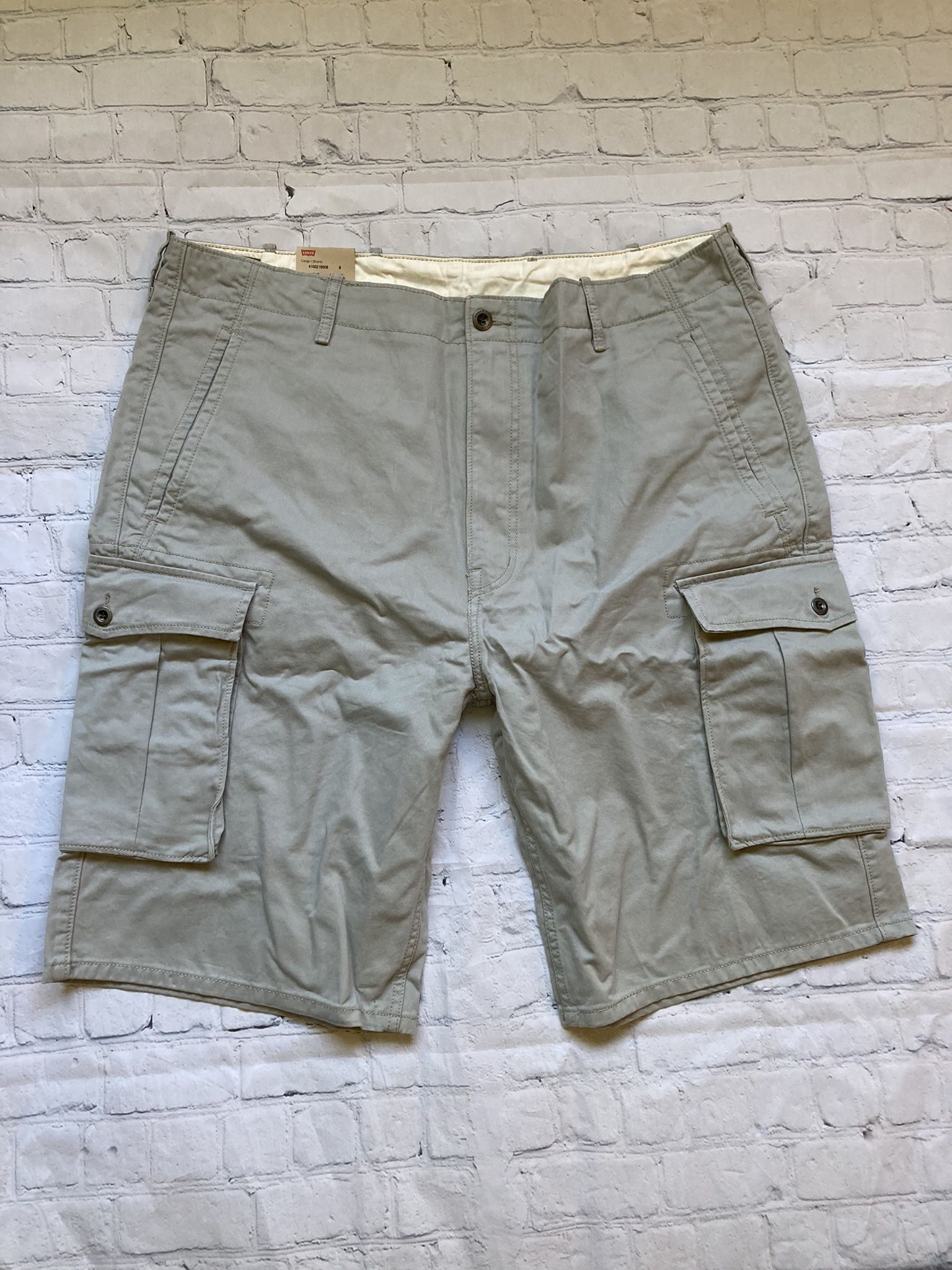 Men's Levi's Cargo I Shorts, Gray W 40, NWT