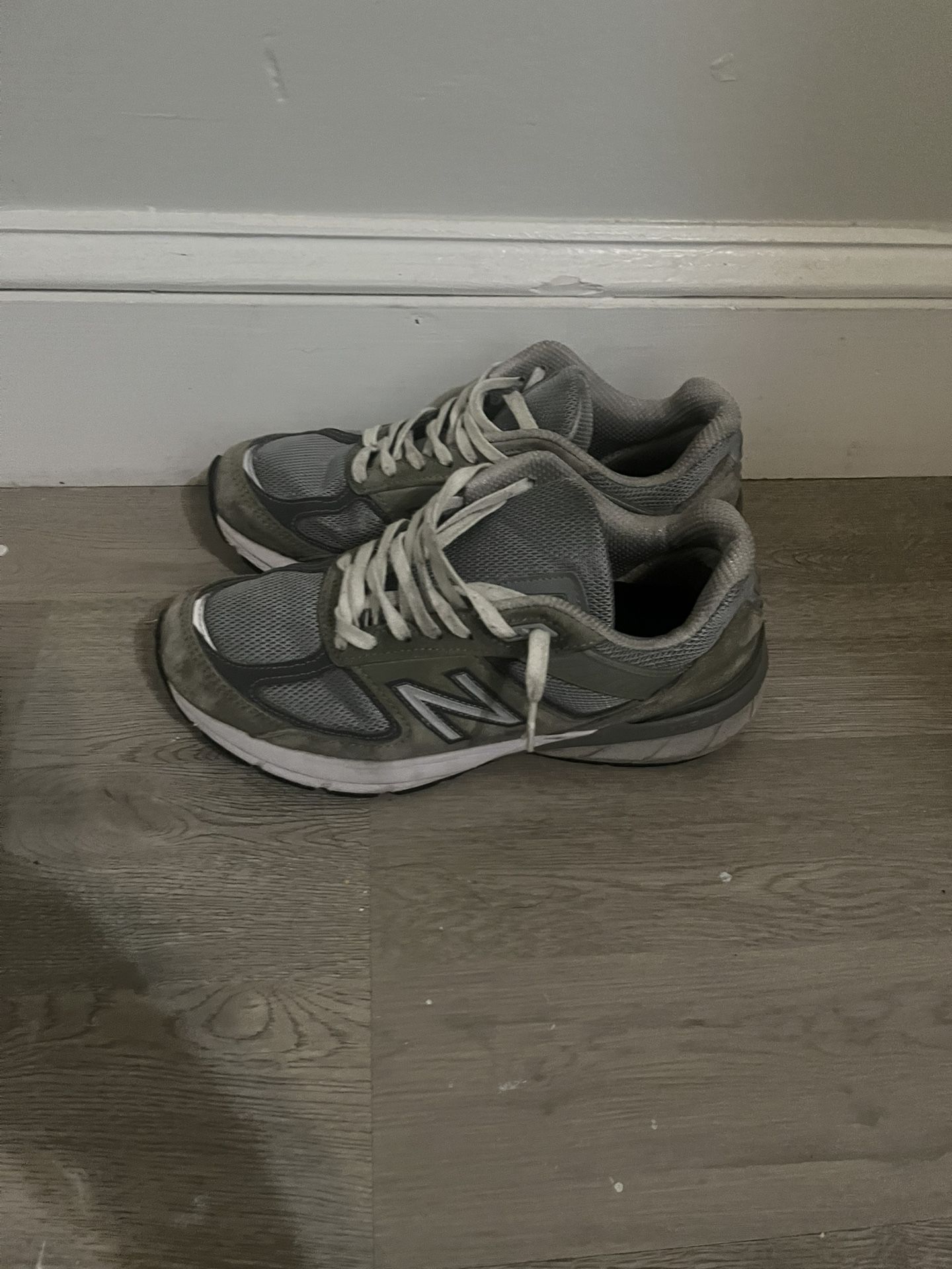 New Balance 990v6