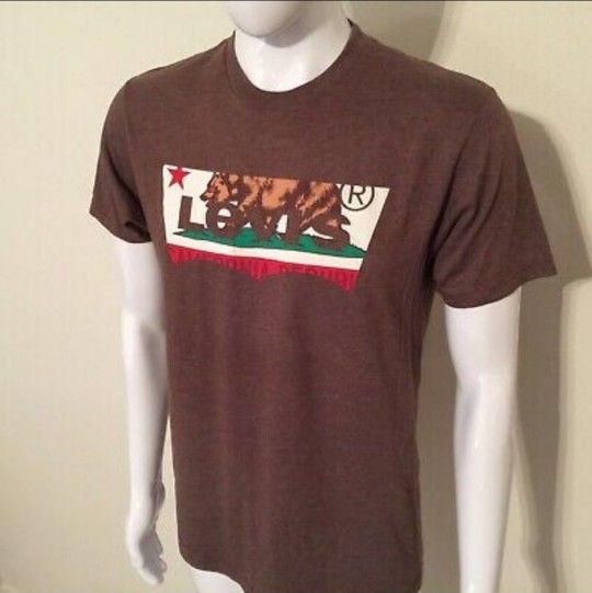 Levi’s T-shirt
*California Republic Bear Flag