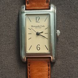 Vintage Kenneth Cole New York Women’s Watch KC2056 – Coach Leather Band