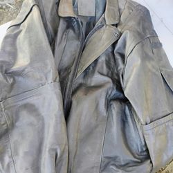 Old Leather Jacket 