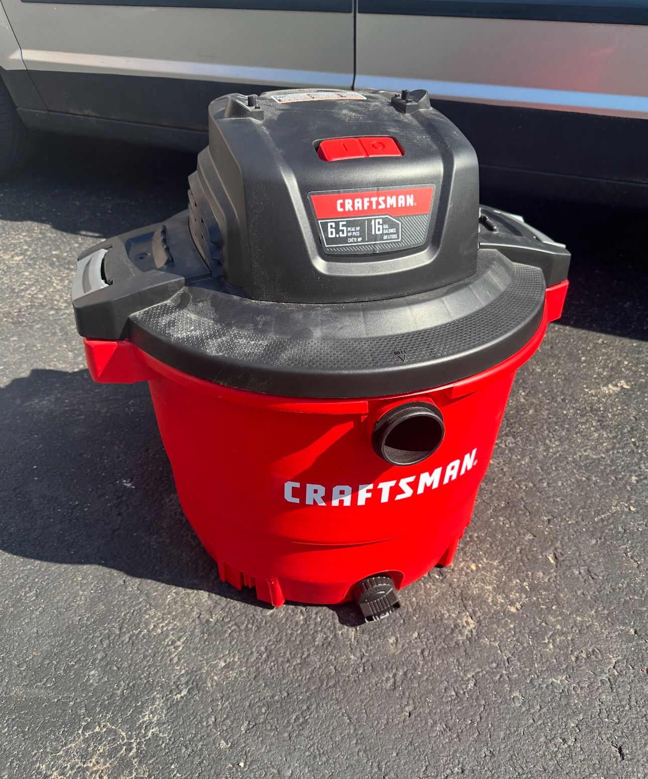 Brand New CRAFTSMAN 16-Gallon 6.5-HP Corded Wet/Dry Shop Vacuum with Accessories Included