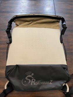 RoadwareZ LED Safety Cycling Backpack With Bluetooth For Maps