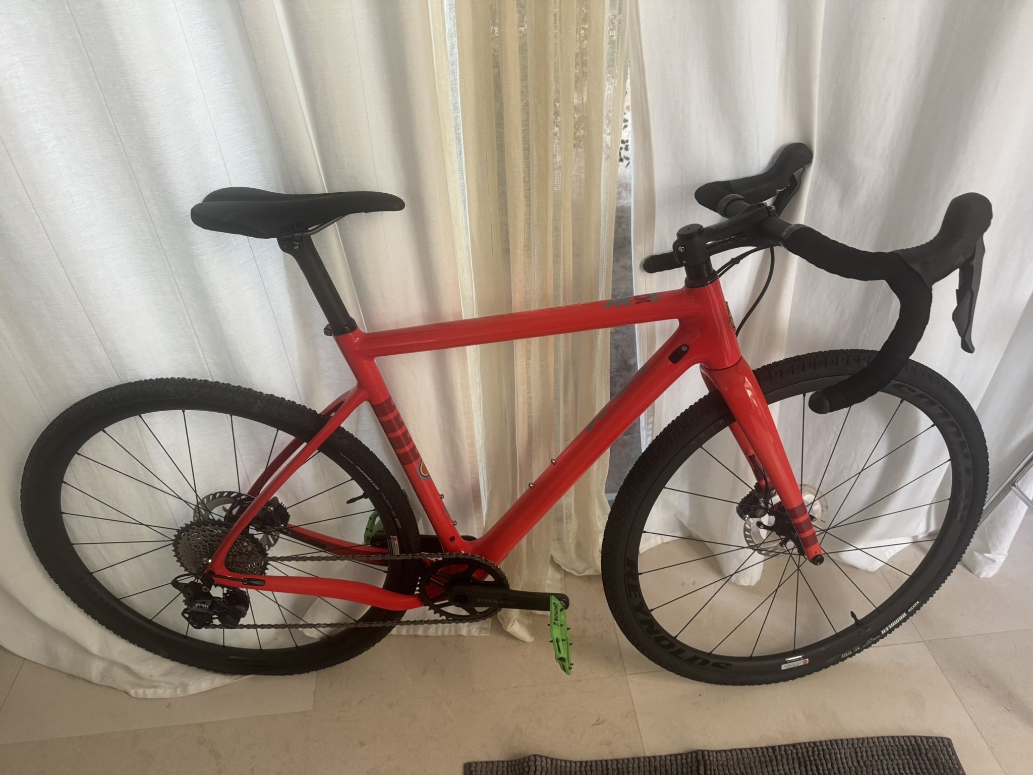 Ibis Hakka All Carbon Fiber Bike 53cm NEW