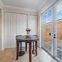 Round Marble Top  Table