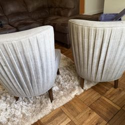 Accent Chairs