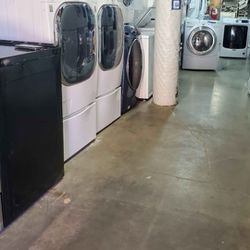 Slightly  Used Appliances Washers Dryers Stoves Refrigerators Stackables