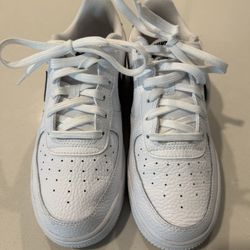 Nike Air Force 1 Big Kids Shoes White Black Size 6Y