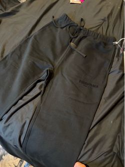 Essentials set