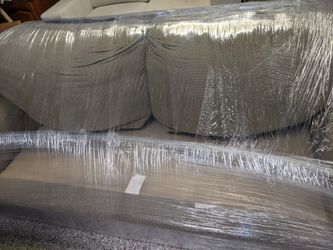 PENDING PICK UP Free Comfy Couch