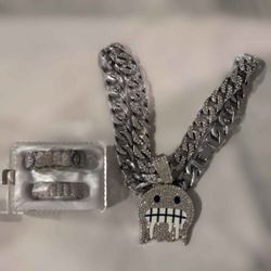 Iced Out Chain & Grillz Set 💎 Blue Stone Grillz + Pendant – Brand New