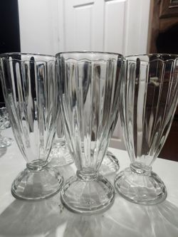 Vintage Clear Glass Sundae Parfait Dessert Glasses Set of 5 – 7.5” Tall
