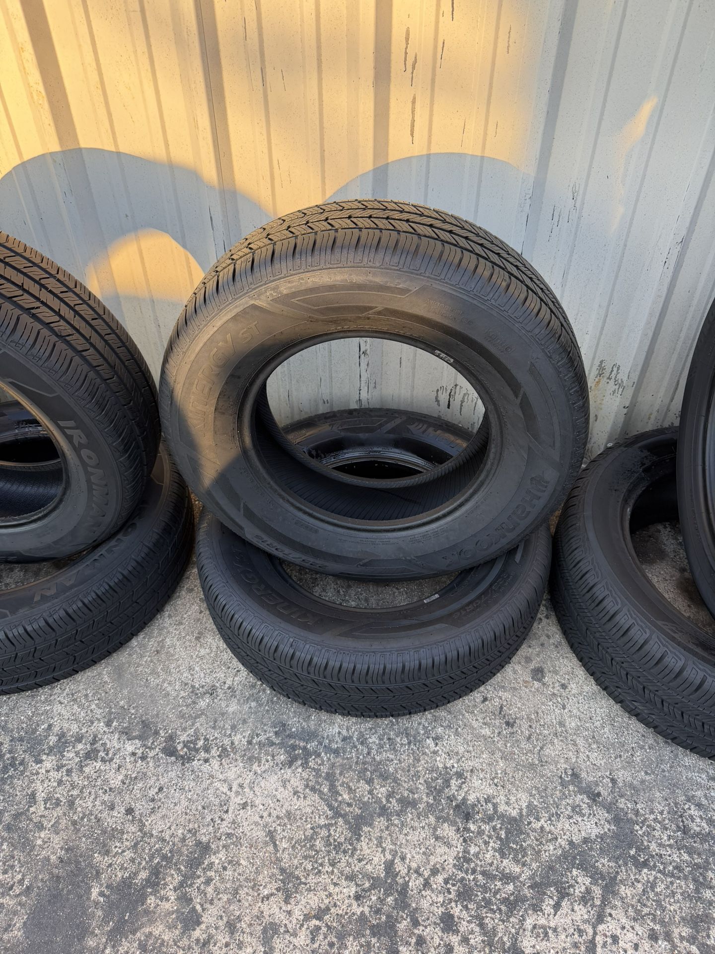 2 Llantas 225/70/16 Dela Hankook 95% De Vida