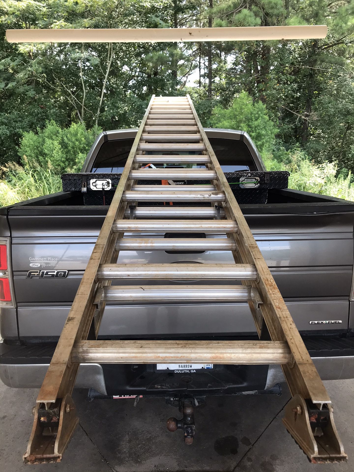 32ft Werner Aluminum Extension Ladder