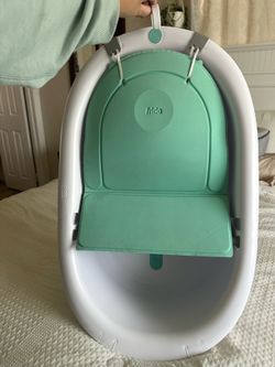 Baby bath tub - Frida baby 4-in-1 grow with me bath tub
