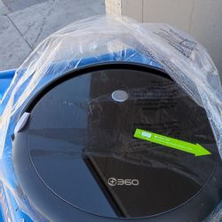 This item is a 360 brand robotic vacuum cleaner, featuring LIDAR navigation technology for mapping and cleaning hard floors and carpets.
Technology: U