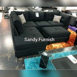 3Pc Sectional sofa Black with ottoman