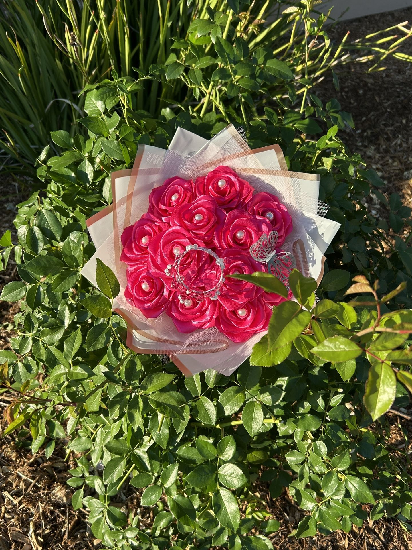 12 Count Ribbon Roses, Rose bouquet