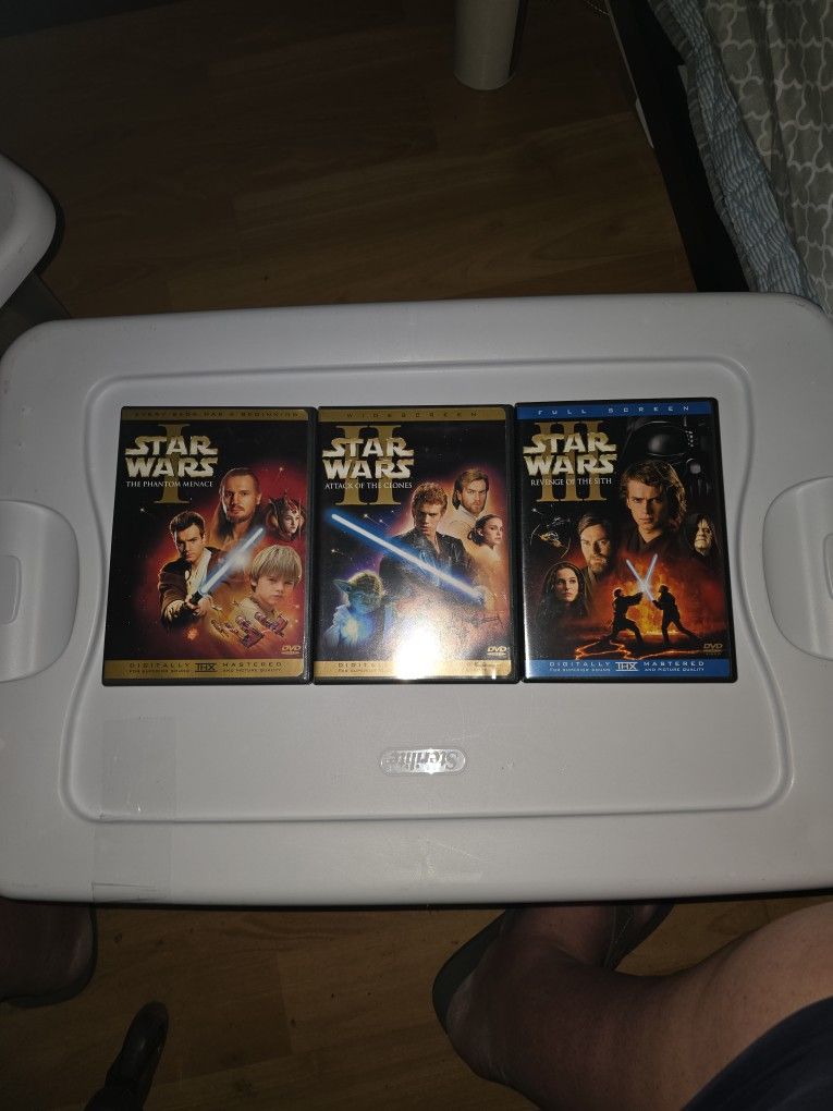 Star Wars 1 , 2, and 3 dvd bundle