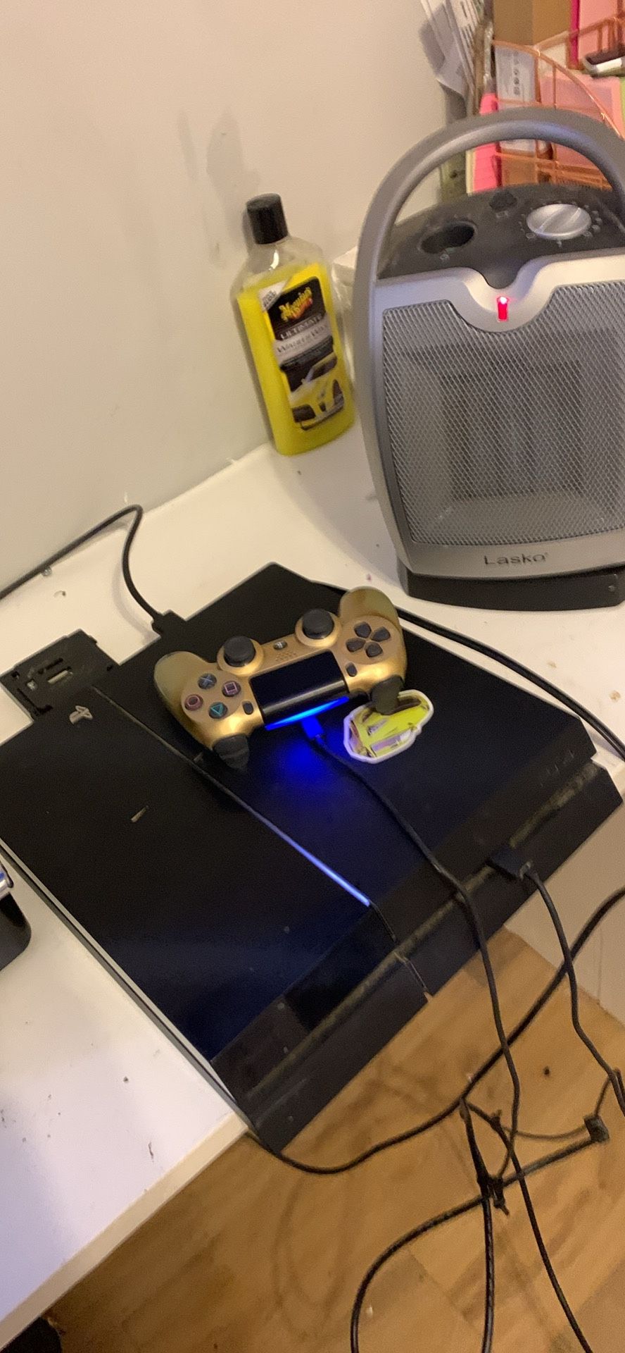 PS4