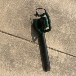 Black & Decker BV200 Blower/Vacuum - Versatile Yard Tool! 