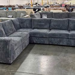 BRAND NEW 4PCS SECTIONAL SOFA SET $549