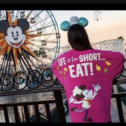 Disney Parks Life is Too Short to Eat,”Food & Wine Festival Spirit Jersey available in Size Large and X-Large NWT Serious inquiries only please  Low o