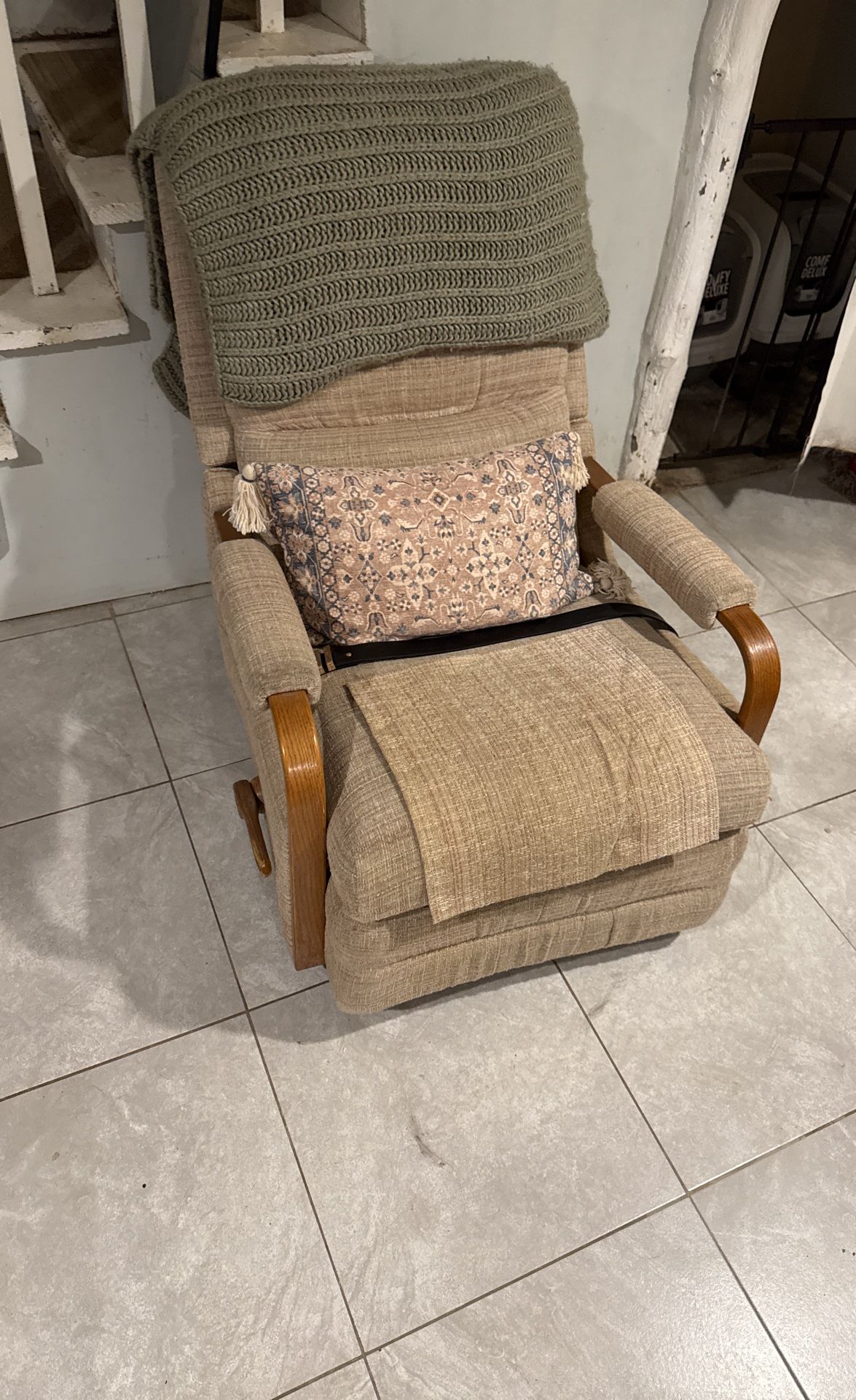 Recliner Sofa
