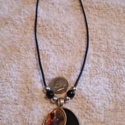 Ying Yang style choker necklace