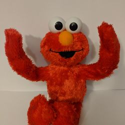 Peak A Boo Plush Elmo