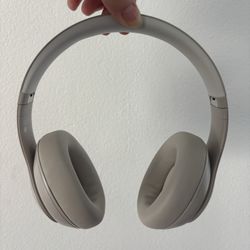 Beats Studio Pro