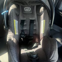 Even Flo Car seat/stroller 