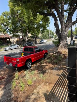 1987 Mazda b2000