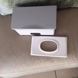Ubbi Wipes Dispenser 