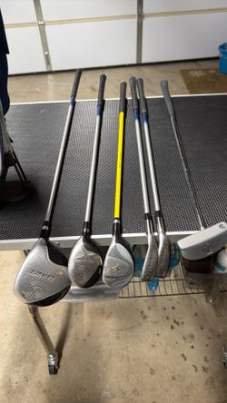 Cleveland Golf CGJ Junior 6 Piece Set W/Bag