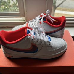 Nike Air Force 1- Offset Swoosh ( 5YOUTH )