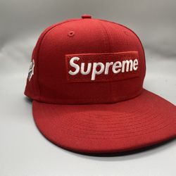 Supreme/New Era Money Box Logo Cap