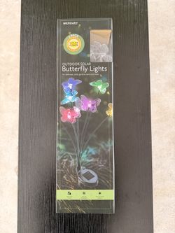 2-Pack Outdoor Solar Butterfly Garden Lights - Color Changing - NEW