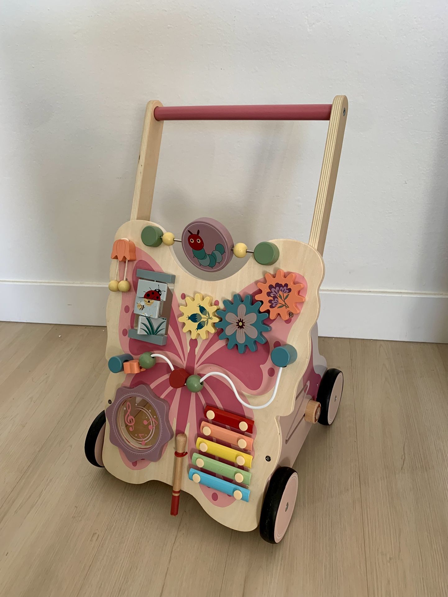 Baby Walker For Floors With Rubber Wheels And Toys  (pick Up Only)