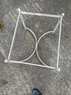 Distressed Farmhouse Style Side Table