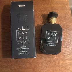 Musk Oud - KAYALI 