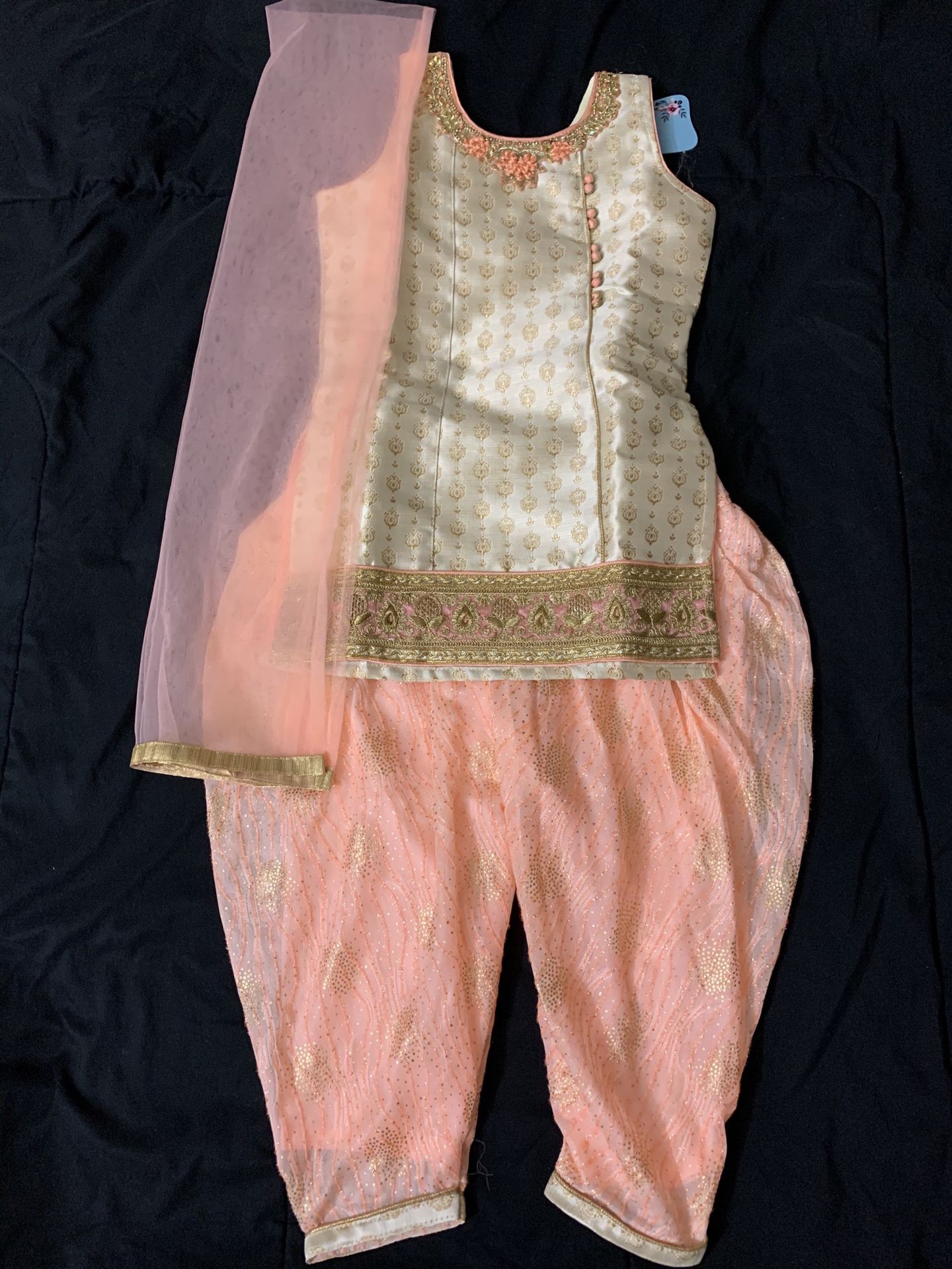 $27 Kids size 24 girls Indian dress for a 4-5 year old