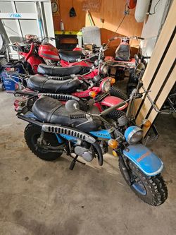Pair of 1973 suzuki rv 90 two stroke mini  bikes scooter moped dirt bike