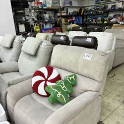 Reclining Chairs 