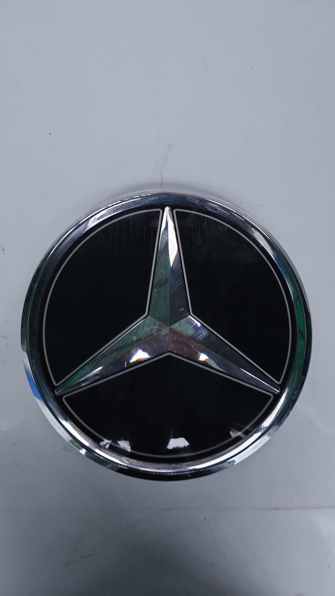 2021-2024 MERCEDES EQC FRONT GRILL EMBLEM STAR LOGO OEM