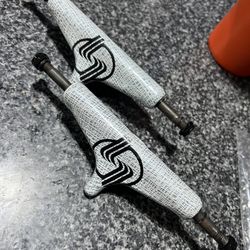 Silver Brand Skate Trucks Skateboard Tracker independent in Carlsbad